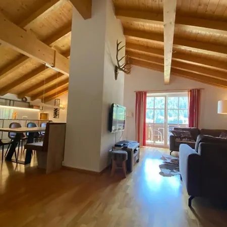 Apartmán Penthouse Alpinresort Oben 14 By Interhome *