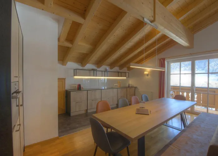 Lejlighed Penthouse Alpinresort Oben 14 By Interhome *